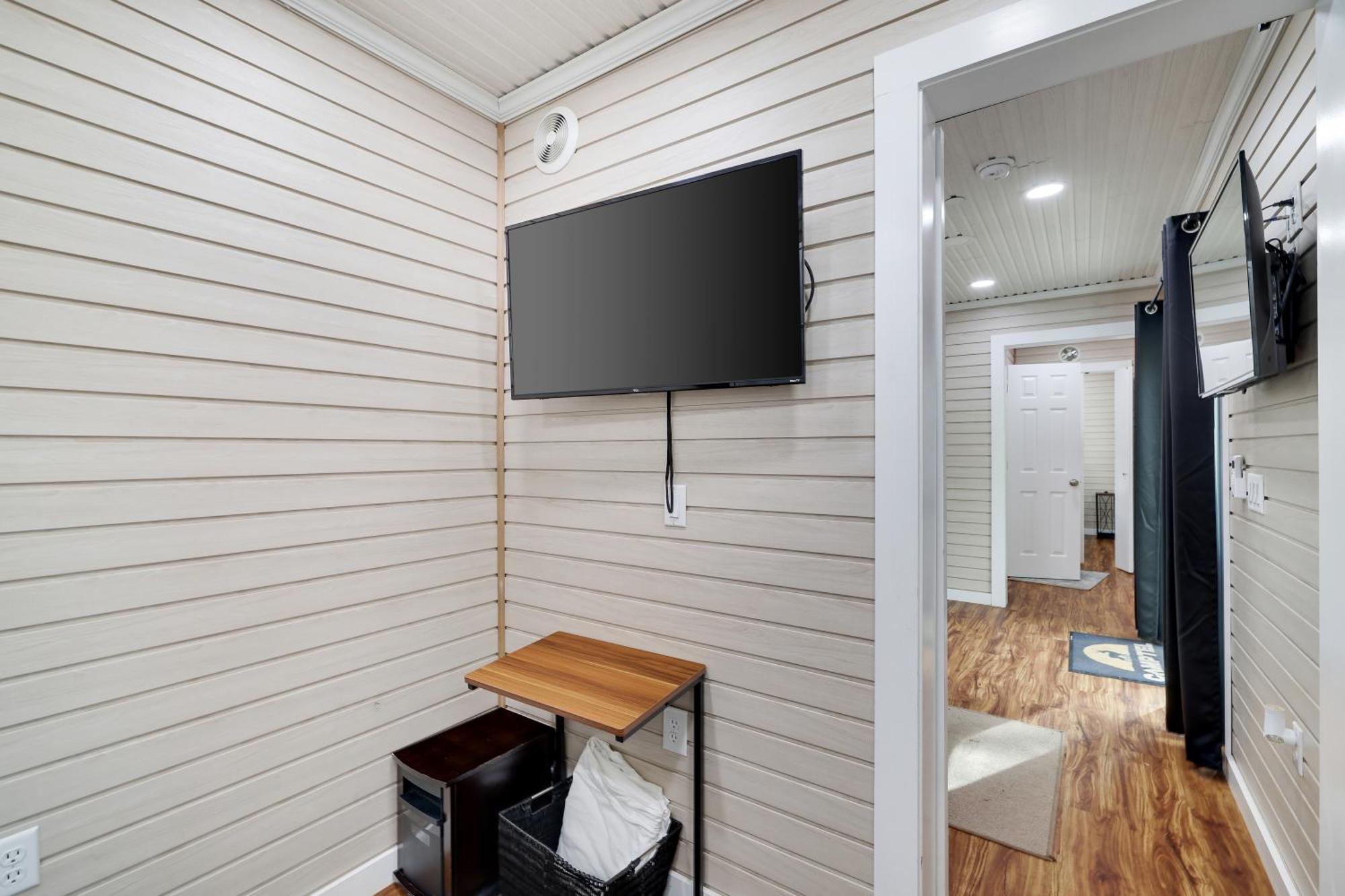 Camptel Poconos Lodging Albrightsville Экстерьер фото